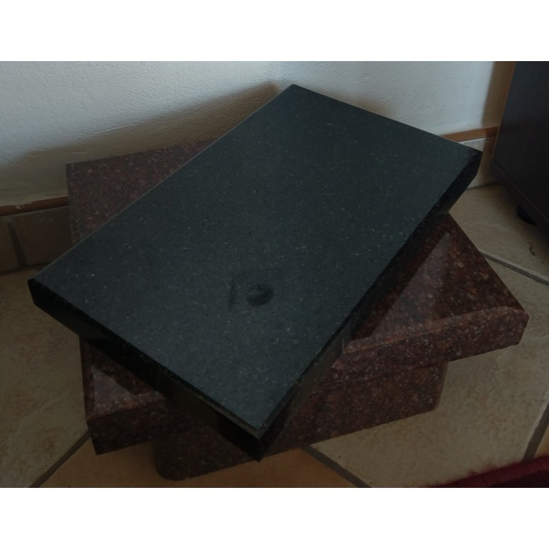 PODSTAWKA POD ZNICZE